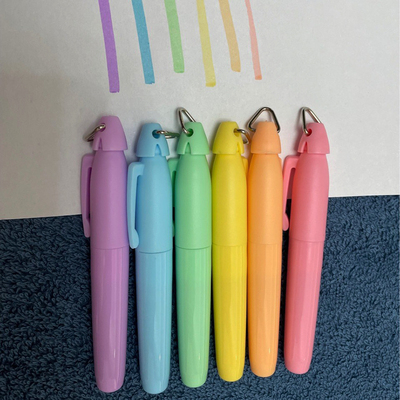 Multicolor Mini Marker Pen with Keychain Bright Highlighter Pens for Kids Made of Durable Plastic