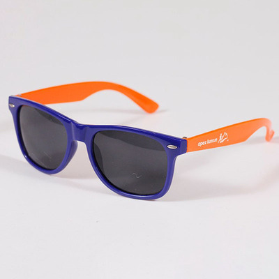 Sunglasses with custom logo and custom color
